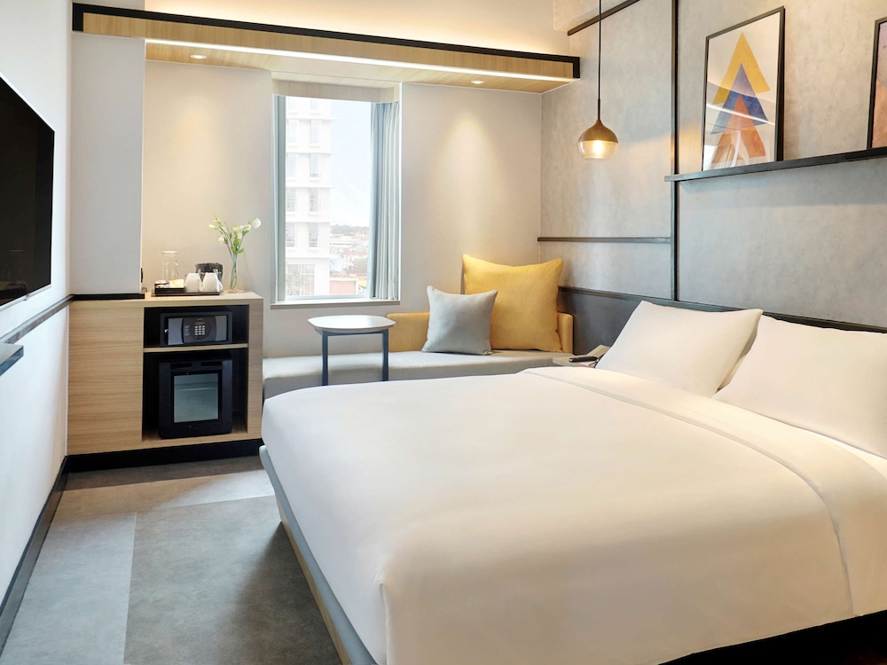Ibis Samarinda 12/71