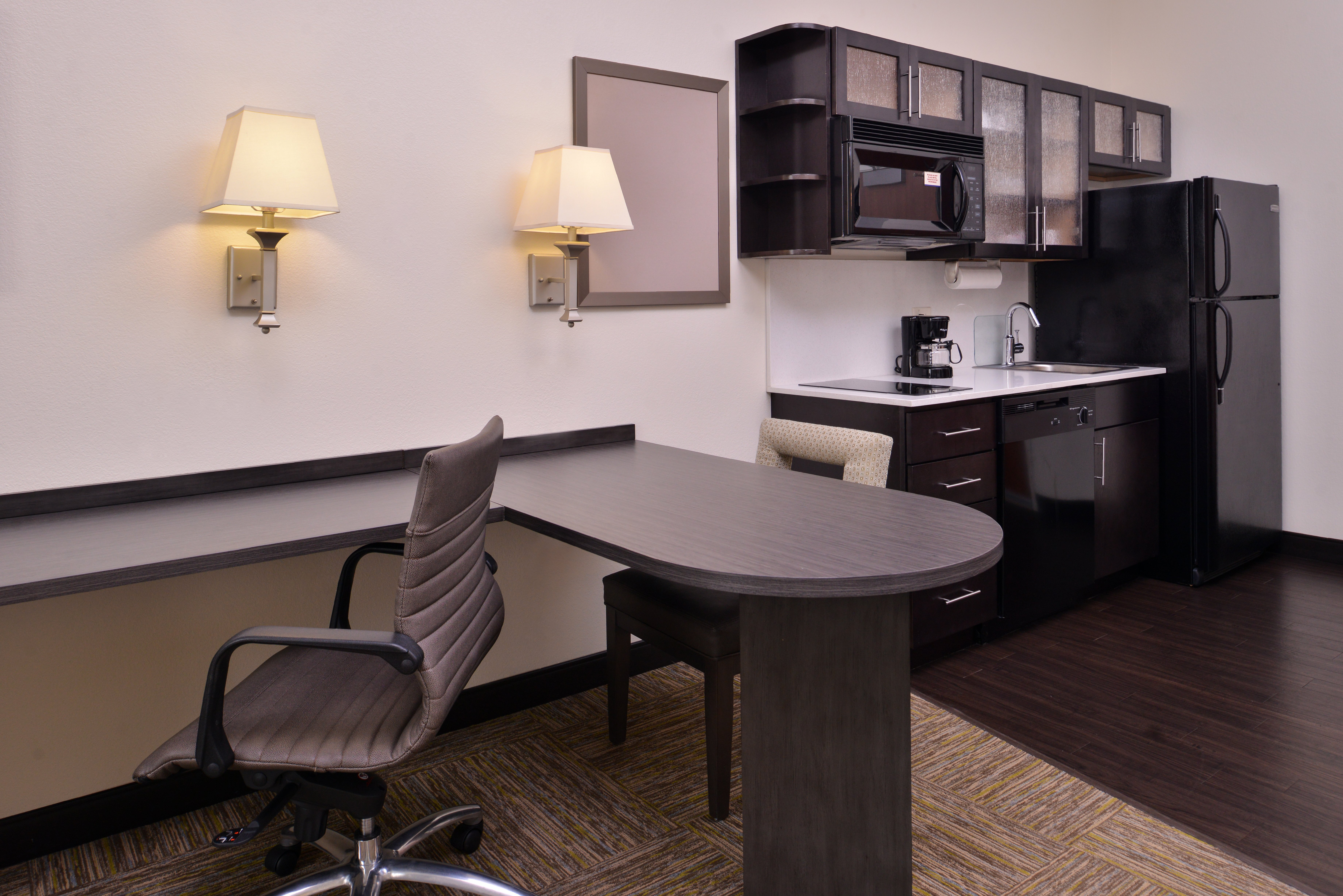 Candlewood Suites Terre Haute 29/49