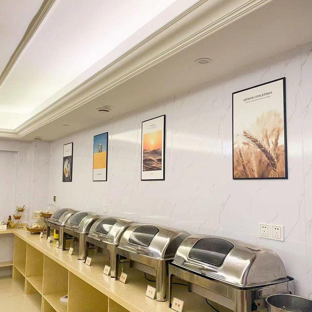 Vienna Hotel (Huizhou Danshui Baiyun Road) 44/52