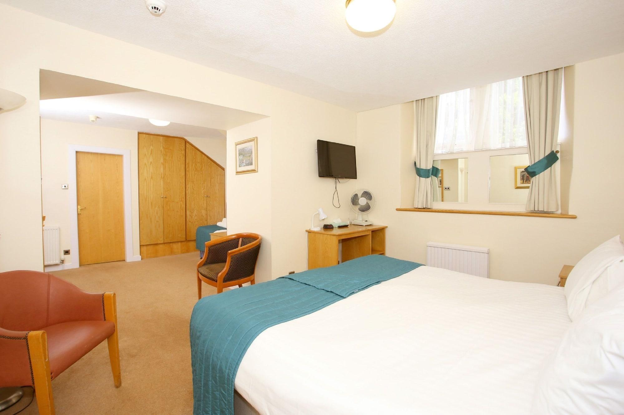 Standard, Multiple Beds