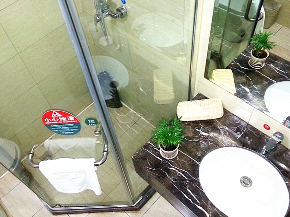 GREENTREE INN LIANYUNGANG DONGHAI NEW BUS STATION EXPRESS HOTEL 29/47