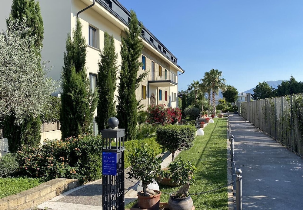 Four Points Flex by Sheraton Naples Marigliano 36/50
