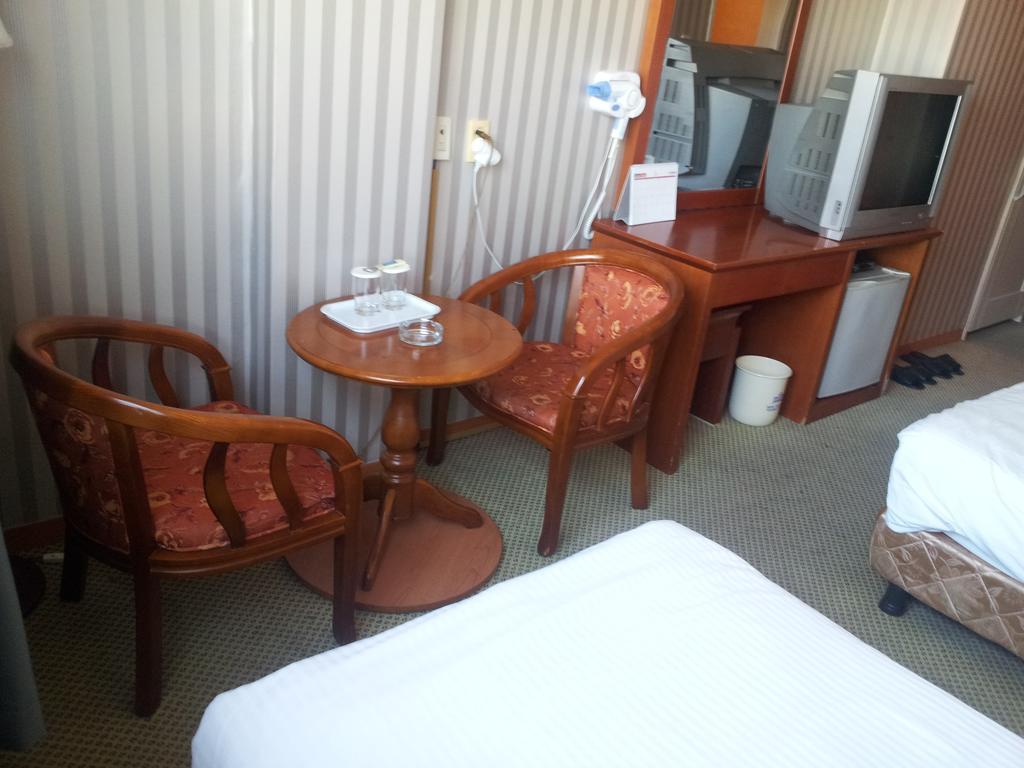 Prime Tourist Hotel 45/56