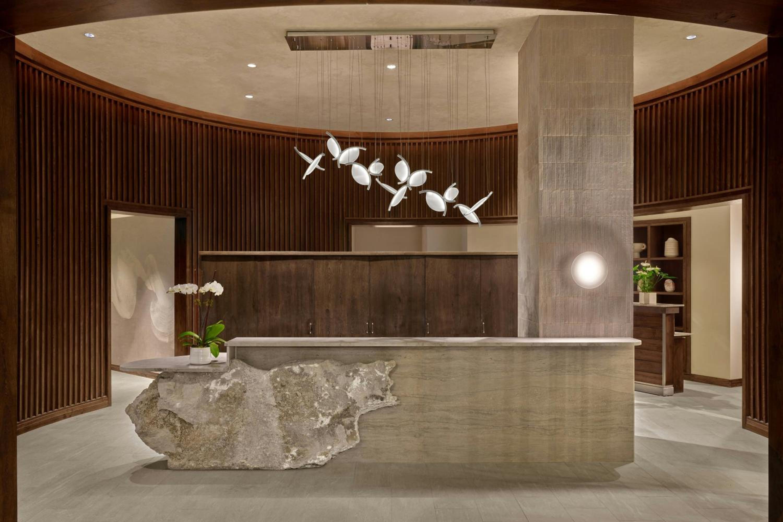 St Regis Residence Club by Frias 5/40