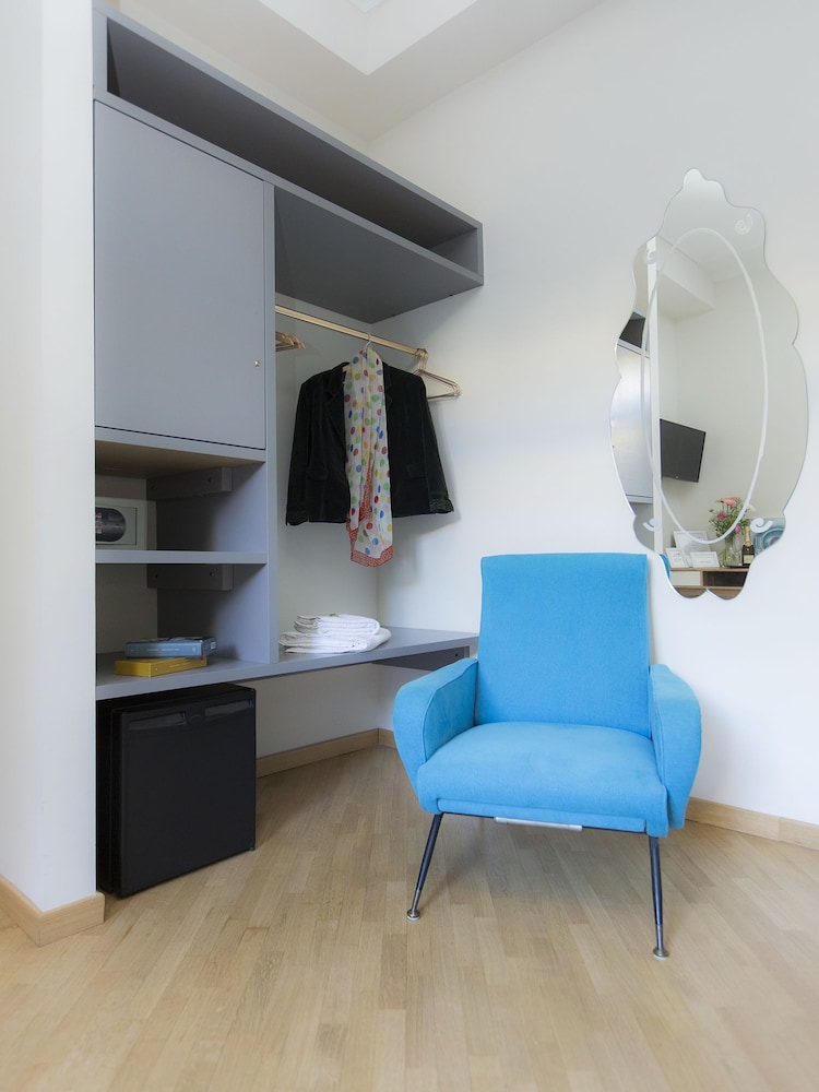 Al 7 Small Luxury Rooms 19/31