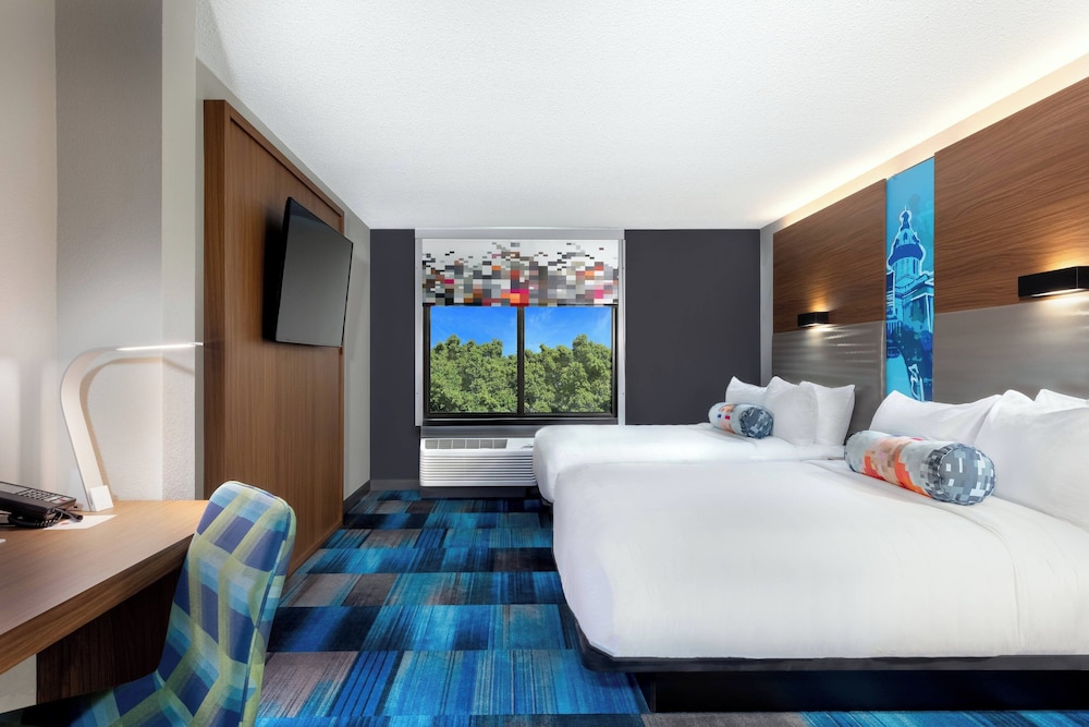 Aloft Columbia Harbison (Ex Wingate by Wyndham) 9/50