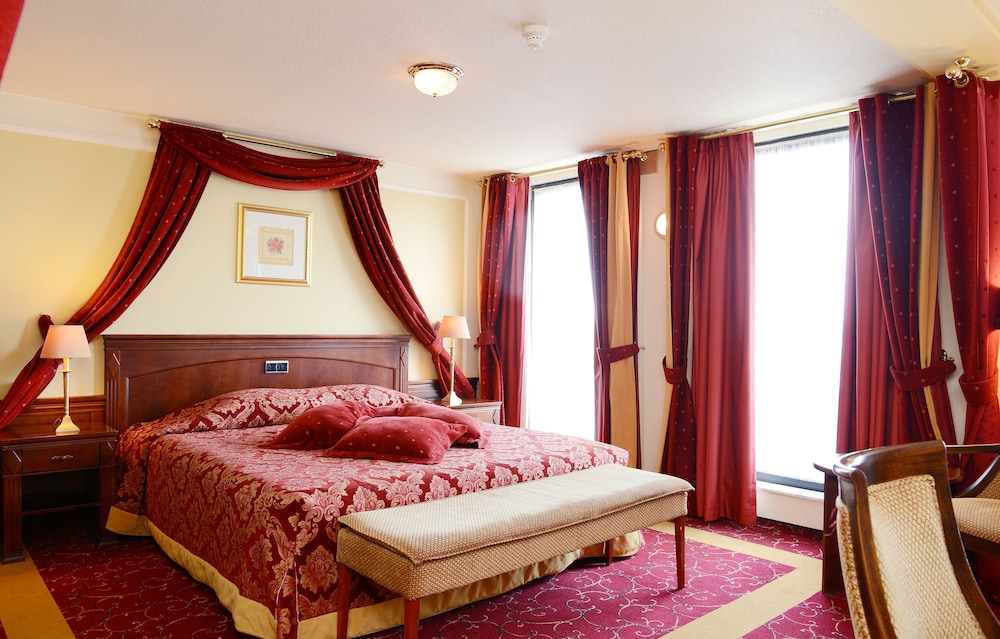 JUNIOR SUITE, DOUBLE BED