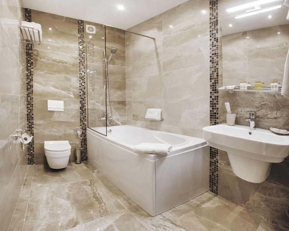 Roxen Hotel & Spa 29/30