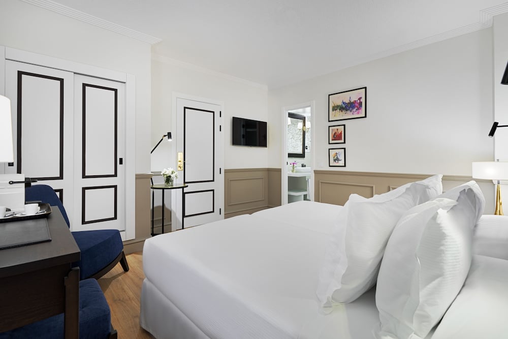 H10 Corregidor Boutique Hotel 12/65