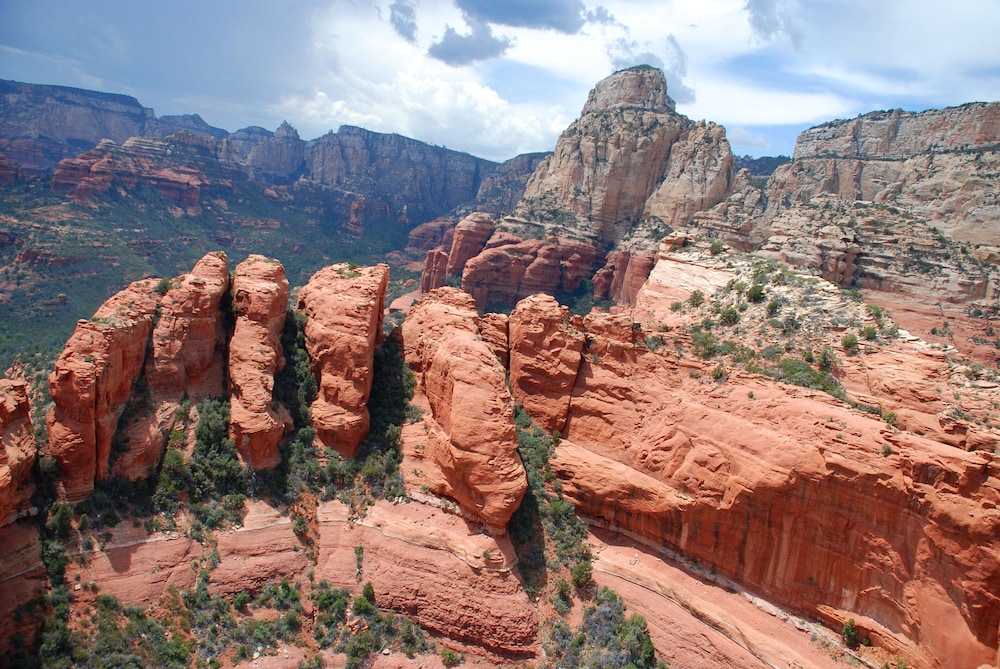 Holiday Inn Express Sedona Oak Creek 67/73