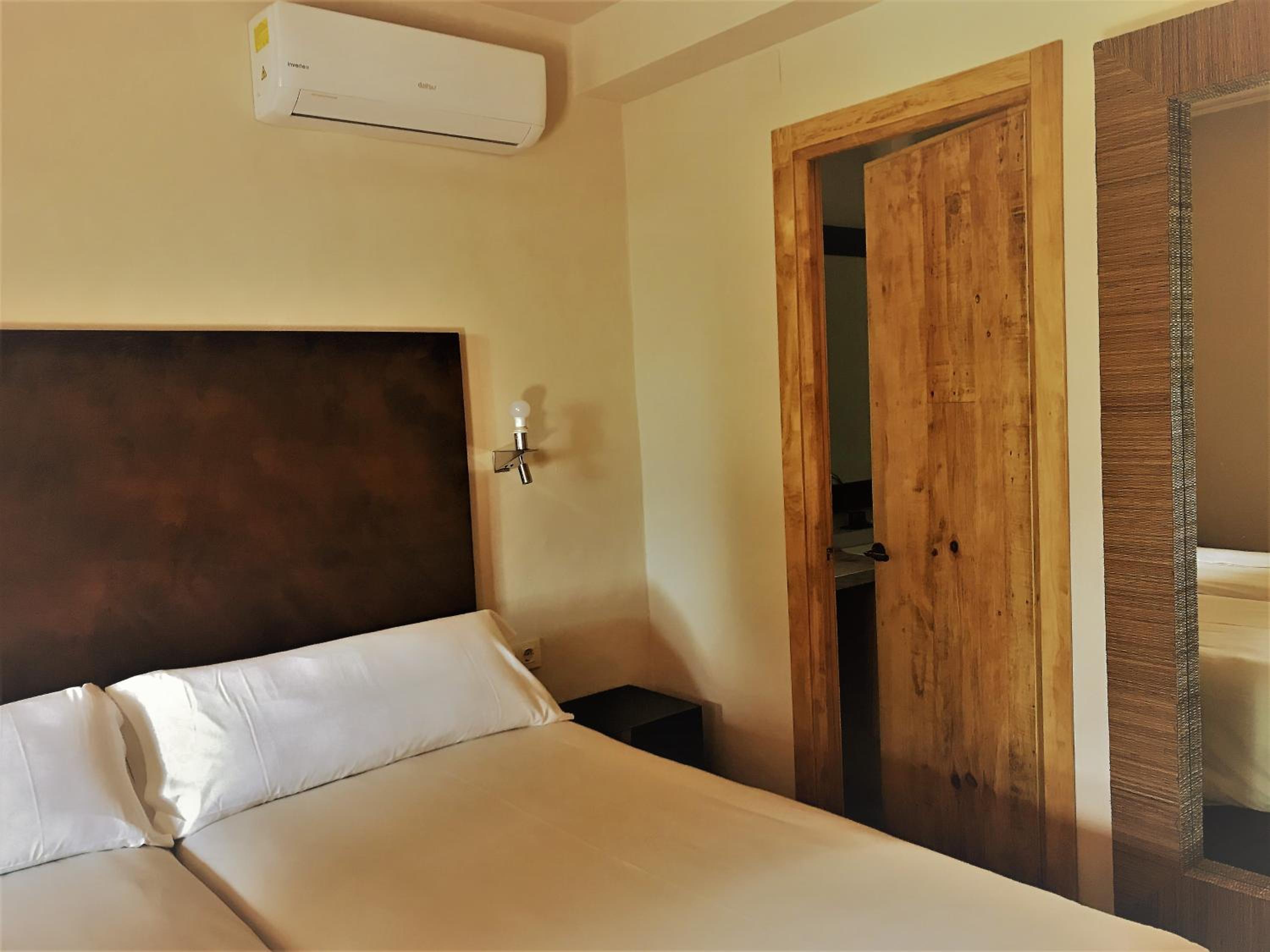 Chillout Hotel Tres Mares 12/50