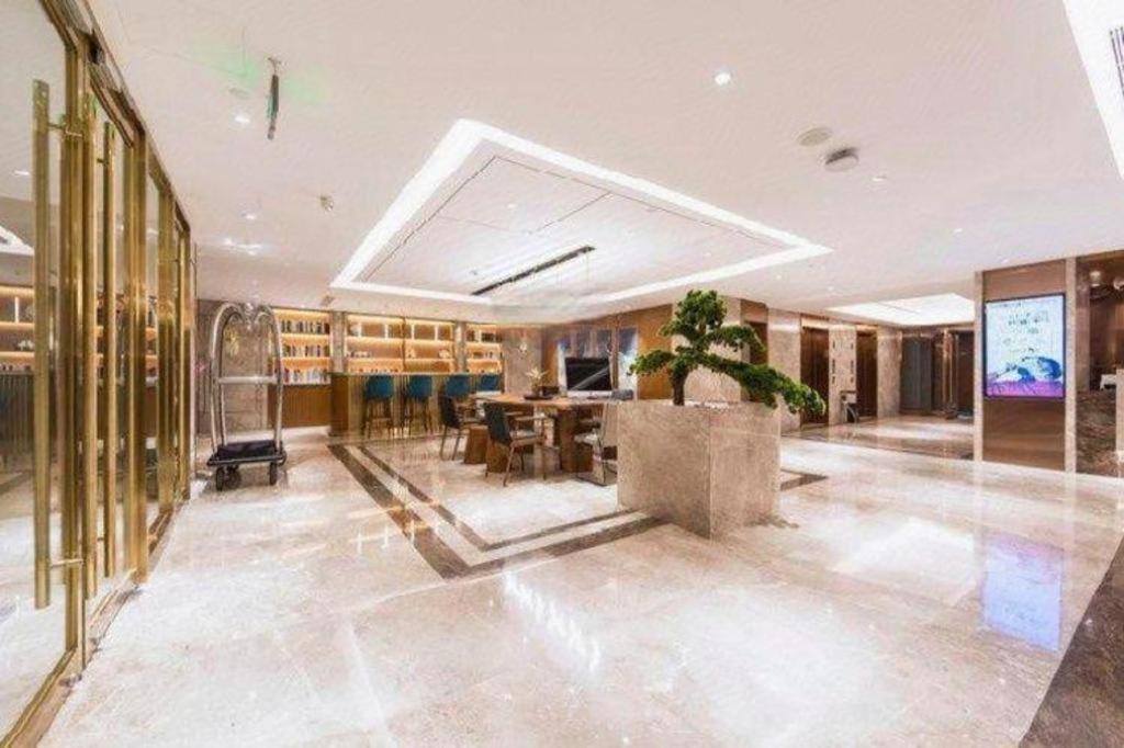 Yitel Collection Beijing Hepingli 13/54