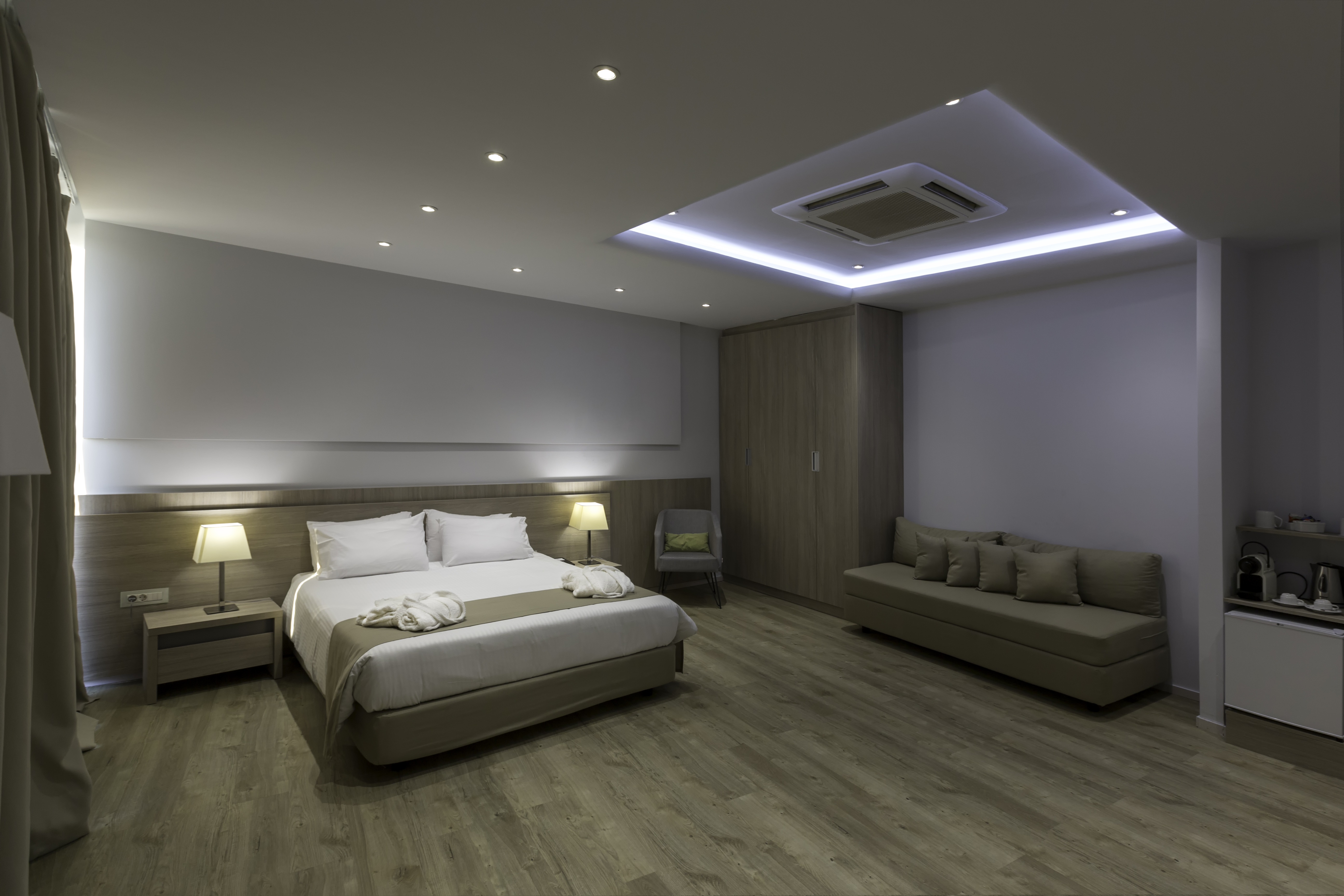 Room, Double or Twin Bed, Side Sea View