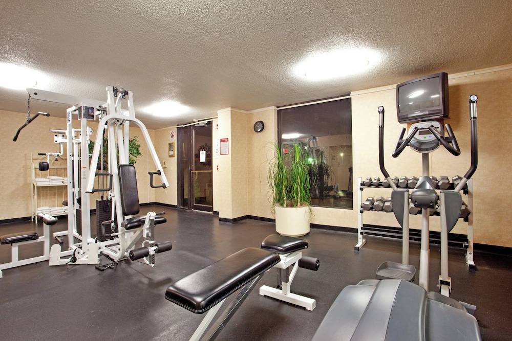 Lynchburg Grand Hotel 33/50