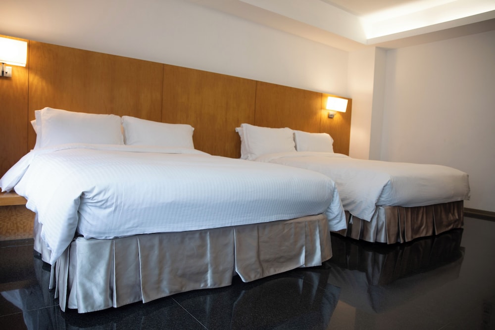 Kapok Hotel Resorts 16/46