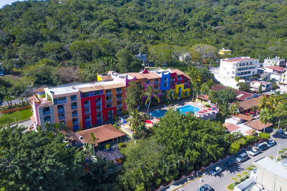 Decameron Los Cocos Guayabitos Ramada All Inclusive Resort 3/49