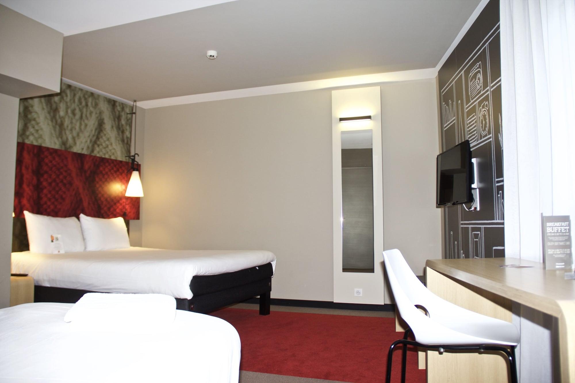 Room, Triple, Multiple Beds
