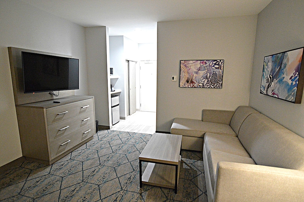 Best Western Plus Executive Residency Oklahoma City I 35 20/28