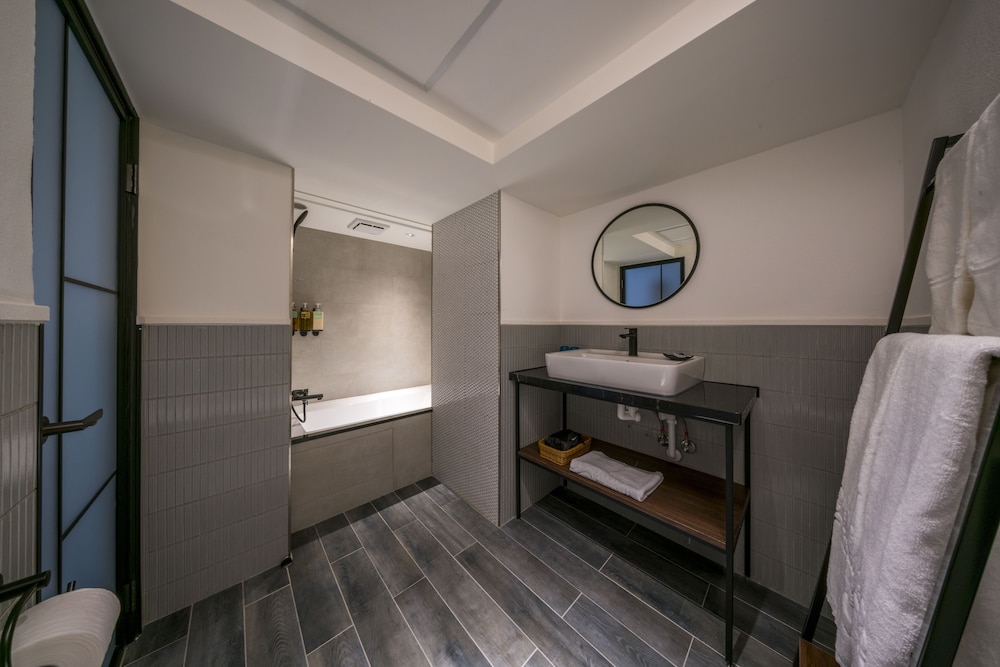 Watermark Hotel-The Harbour 11/46