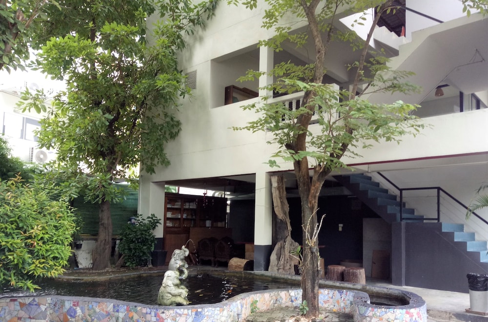 Khuang Singh Residence Chiangmai 6/50