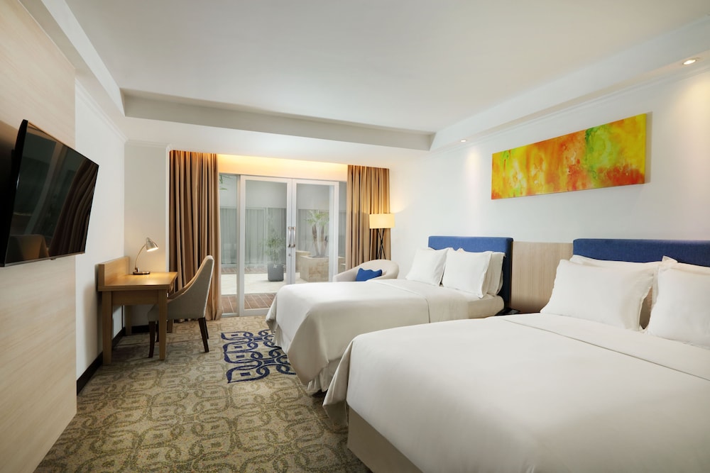 ROOM, TWIN BEDS