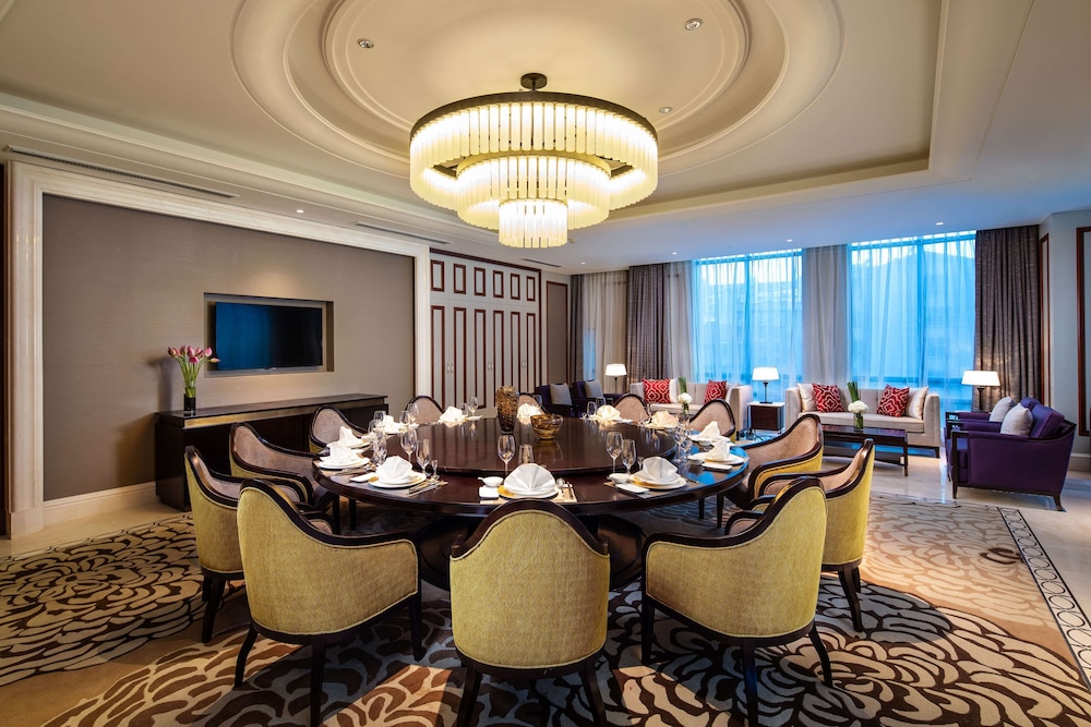 Ramada Plaza by Wyndham Wuhan Huangpi 19/20