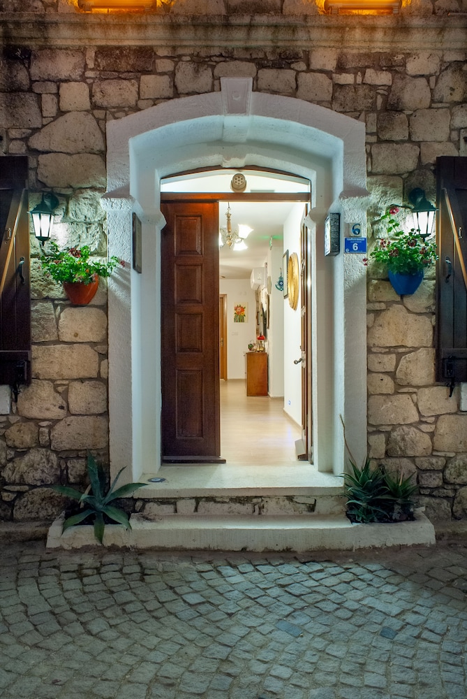 Avci Han Tas Ev Hotel - Adults Only 7/50