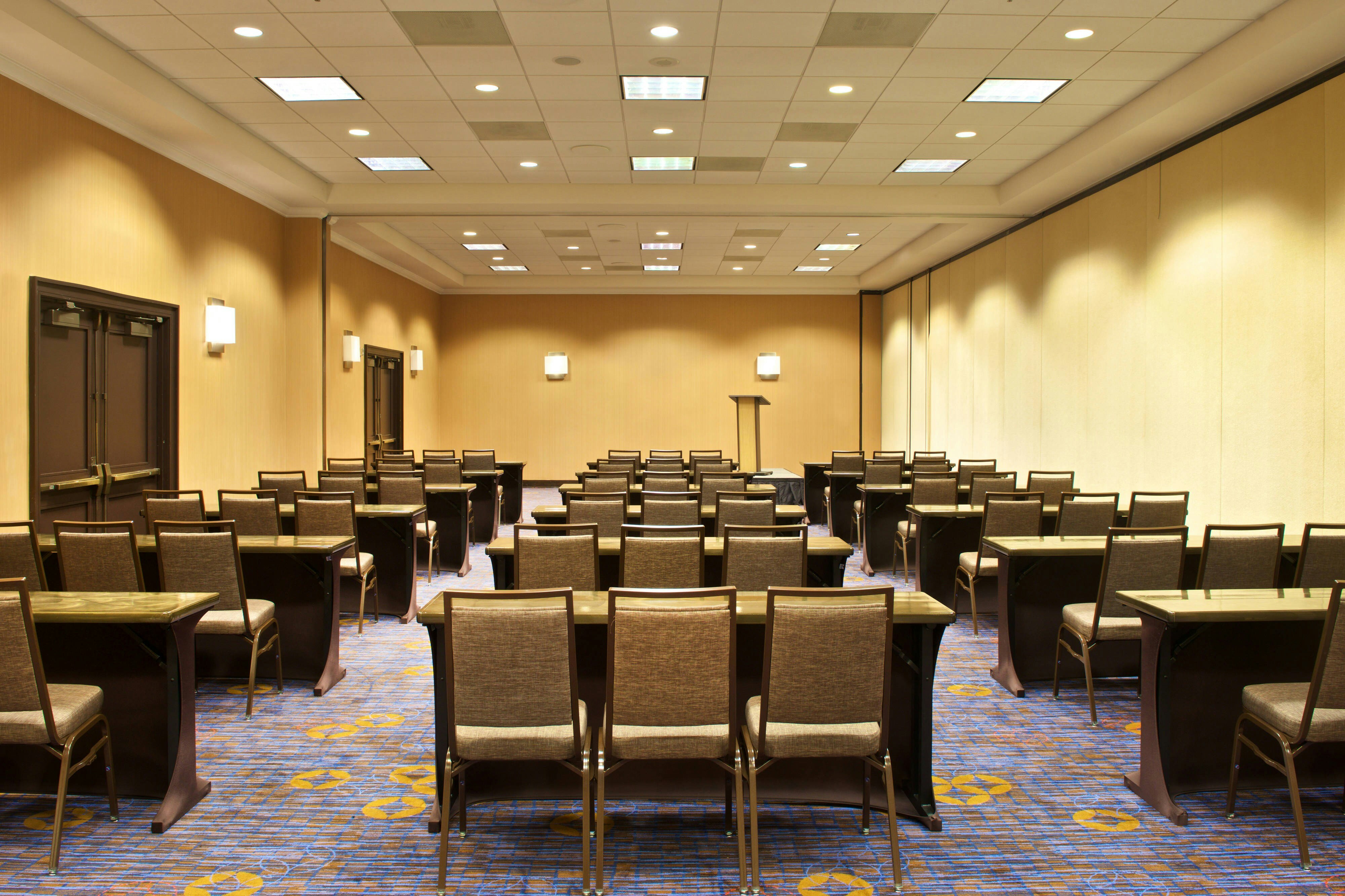 Courtyard by Marriott Boston Billerica Bedford 14/22