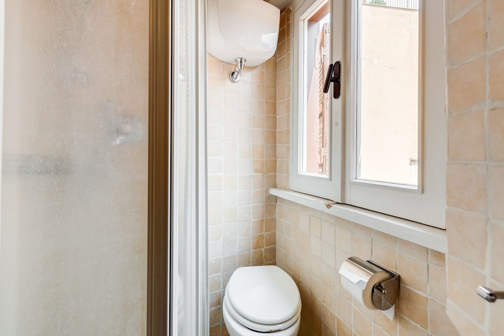 Romantic House in Trastevere 28/33