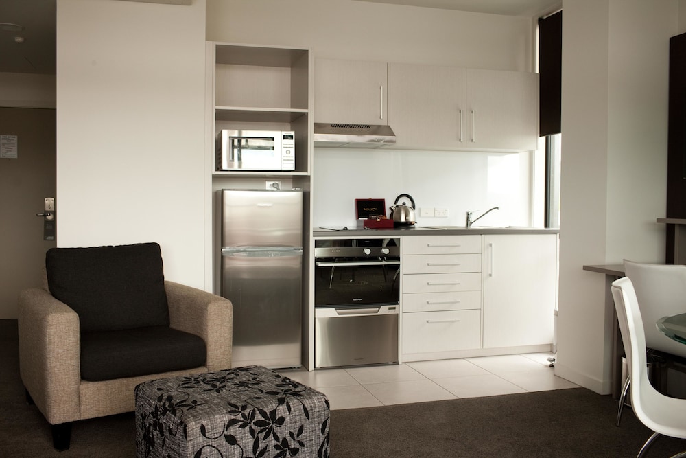 QUEST ROTORUA CENTRAL 7/50