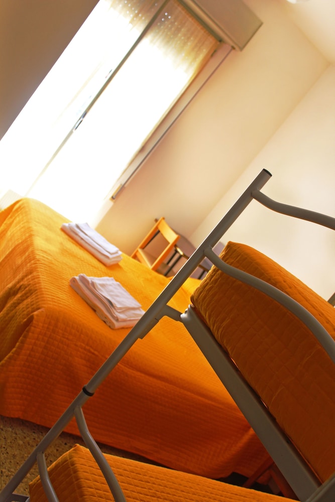 Hotel Montefiore 8/35