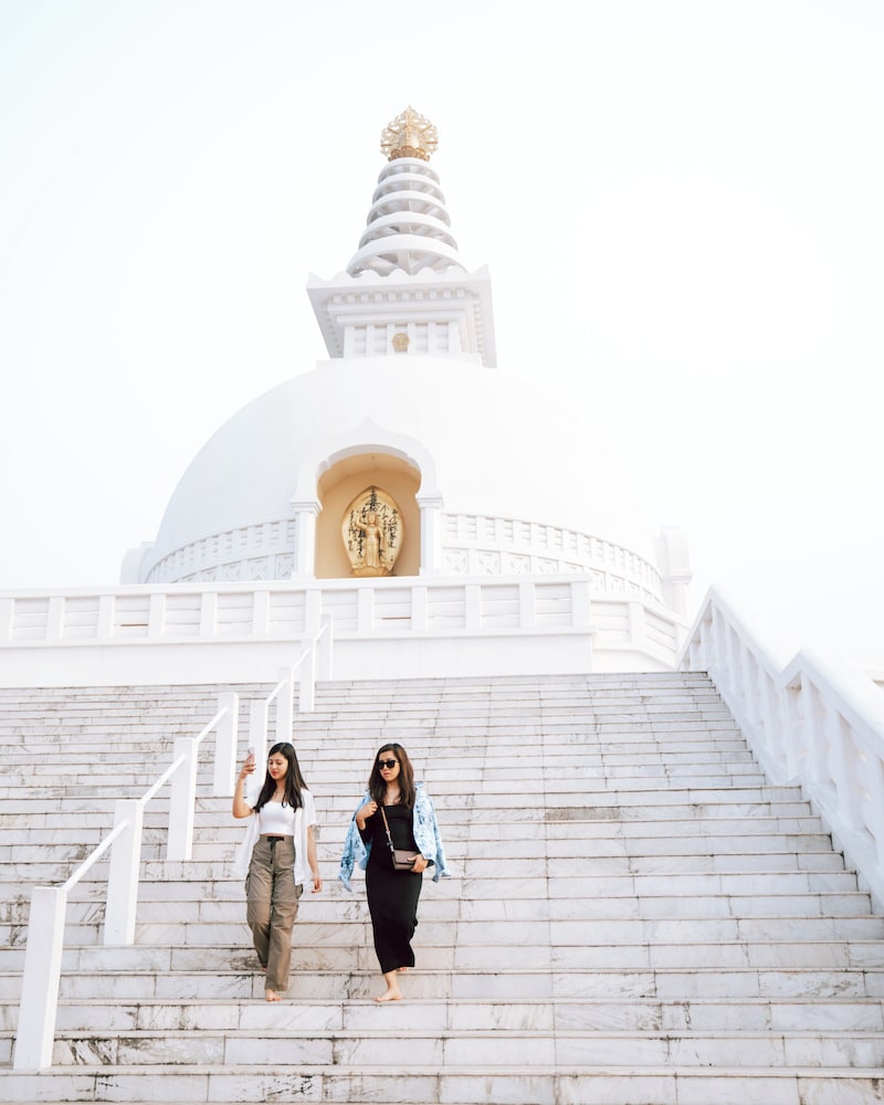 Lumbini Hokke in Sauraha Pharsatikar