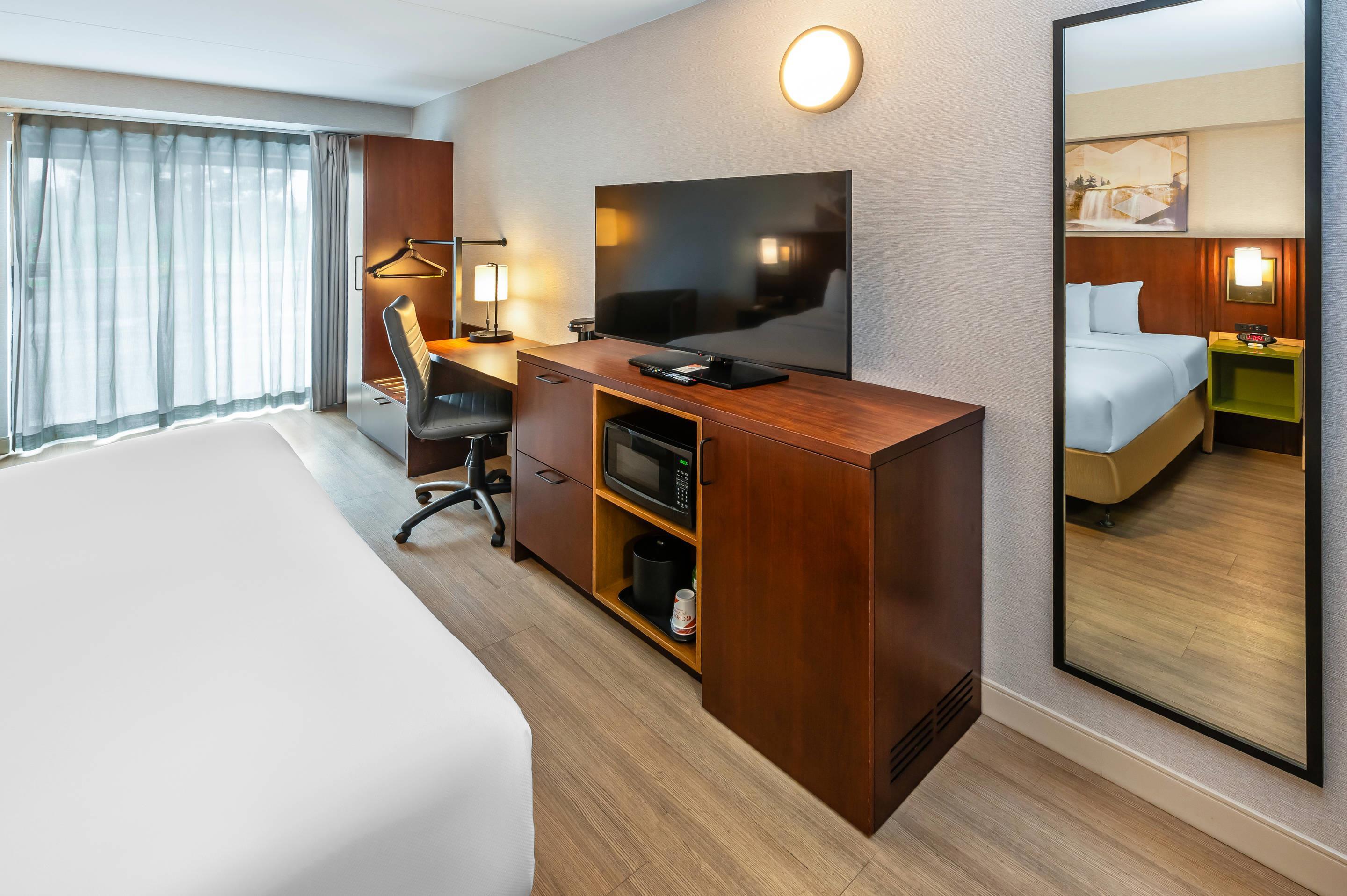 غرفة بسرير كوين لذوي الإعاقة، Comfort Inn Sudbury East 8/10