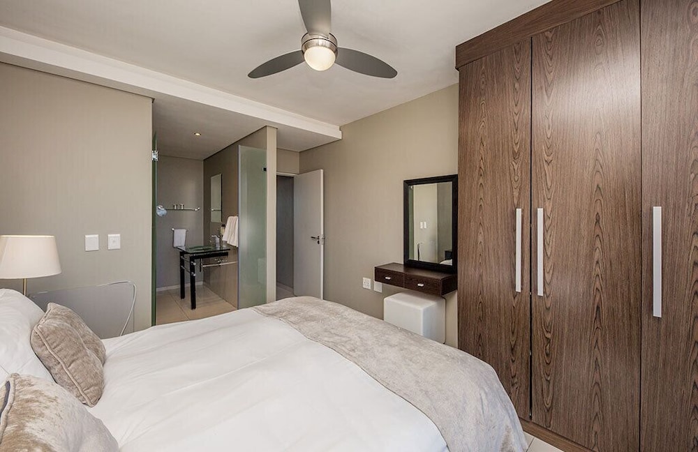 Infinity Self-Catering Apartments 24/50