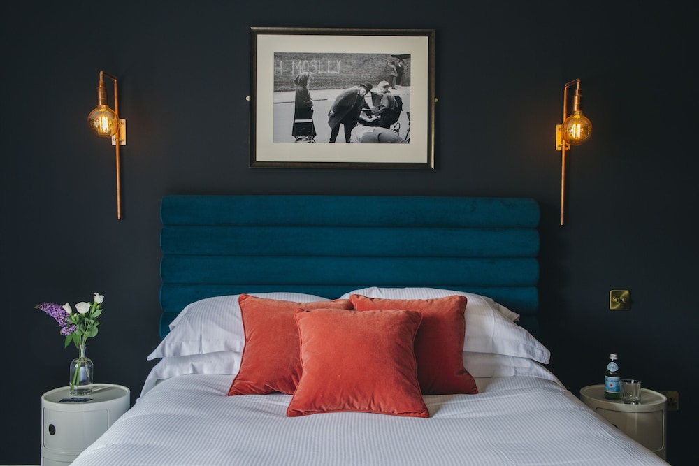 The Porterhouse Grill & Rooms 7/50
