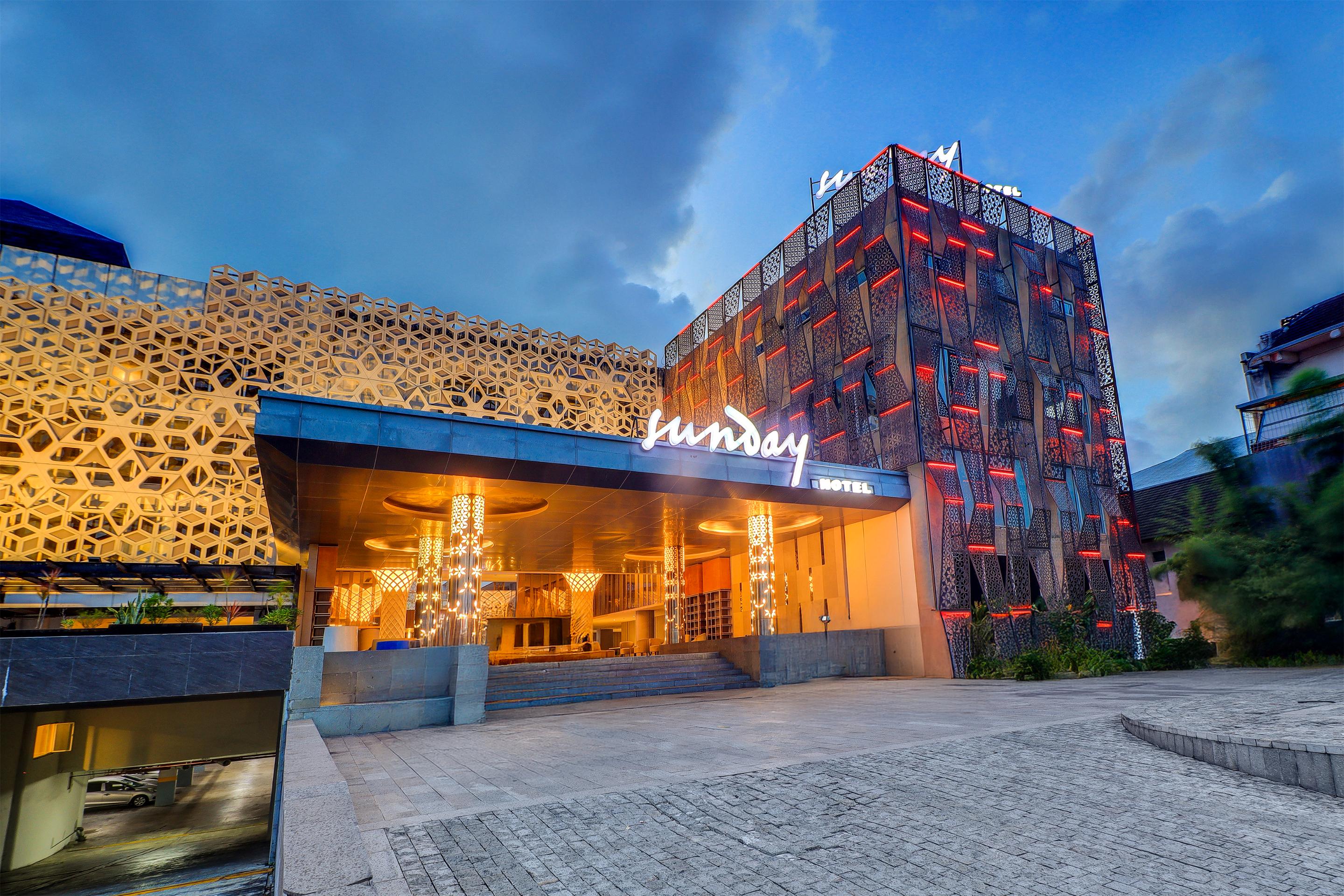 Sunday Hotel Sunset Road Near Trans Studio Mall 3/50