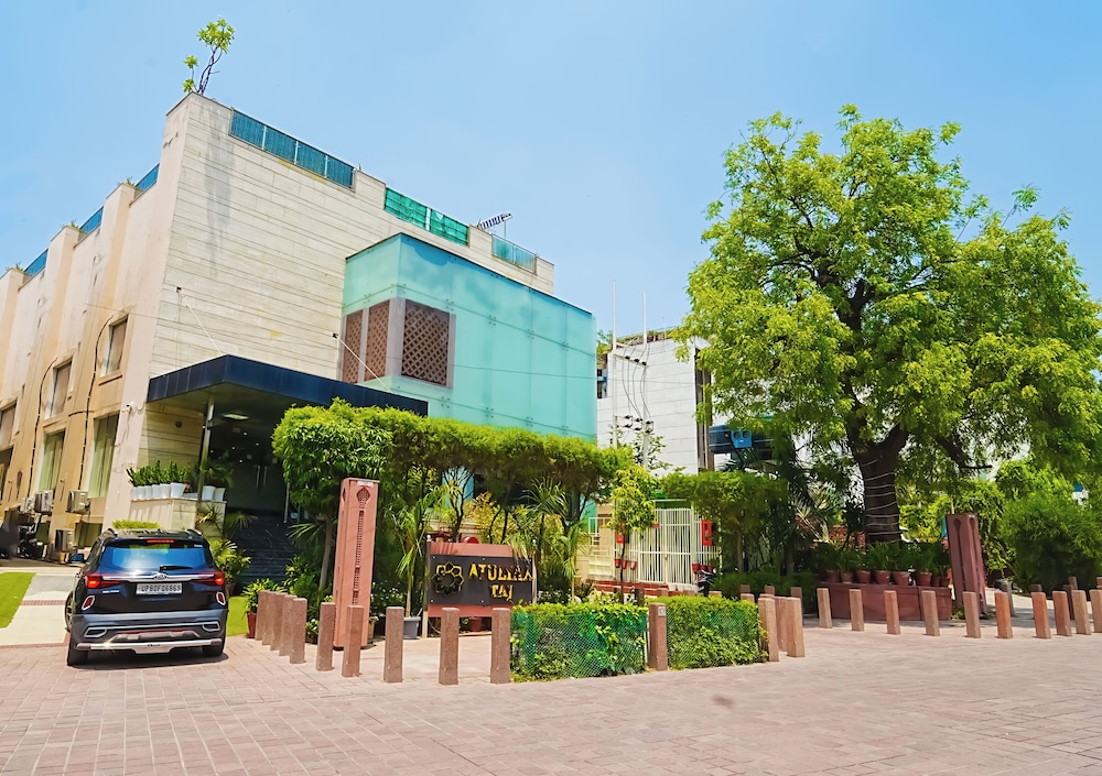 Hotel Atulyaa Taj 38/48
