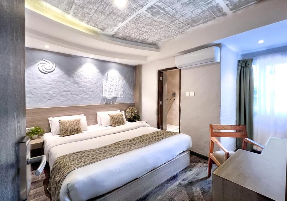 Vastu Boutique Hotel 15/40