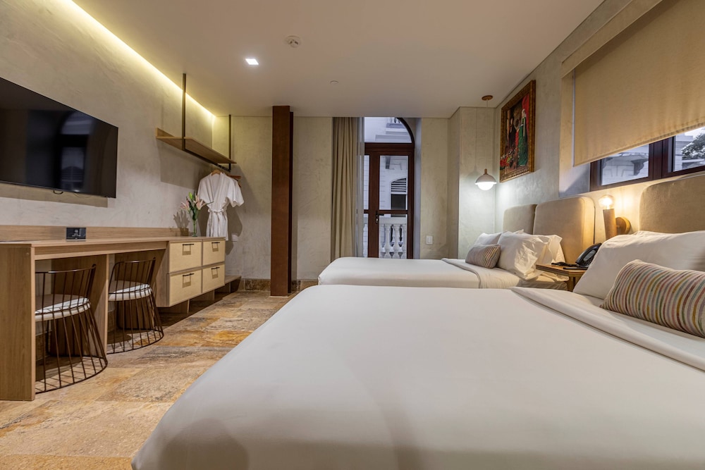 SUPERIOR, TWIN BEDS