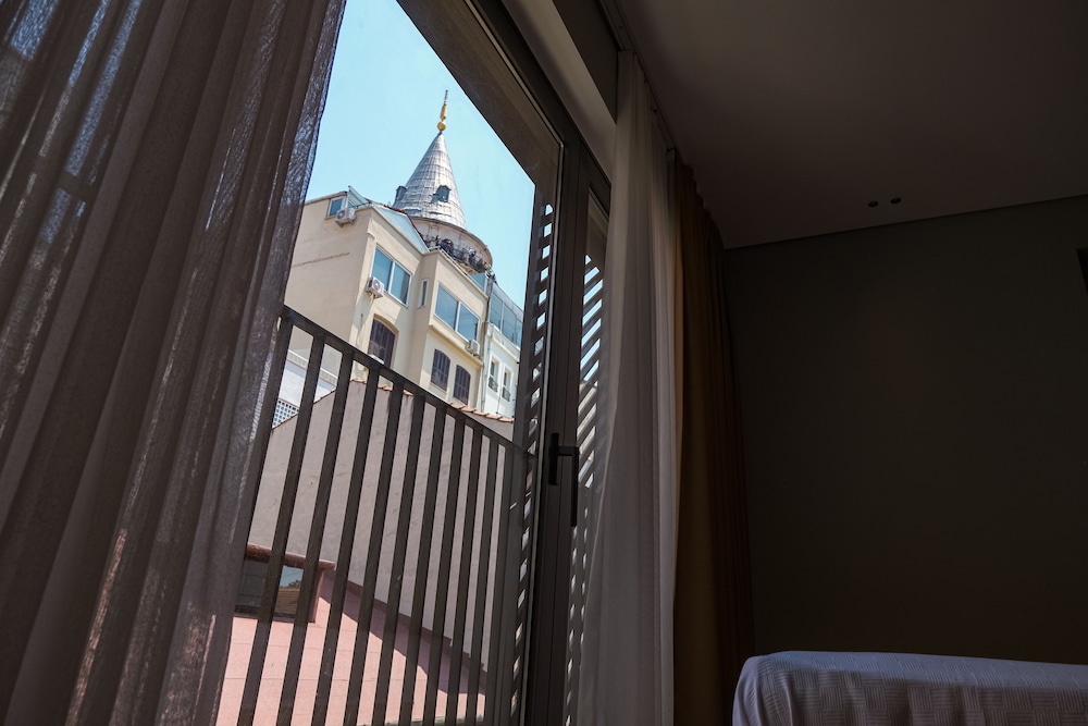 Galata Rasso Boutique Hotel 4/35