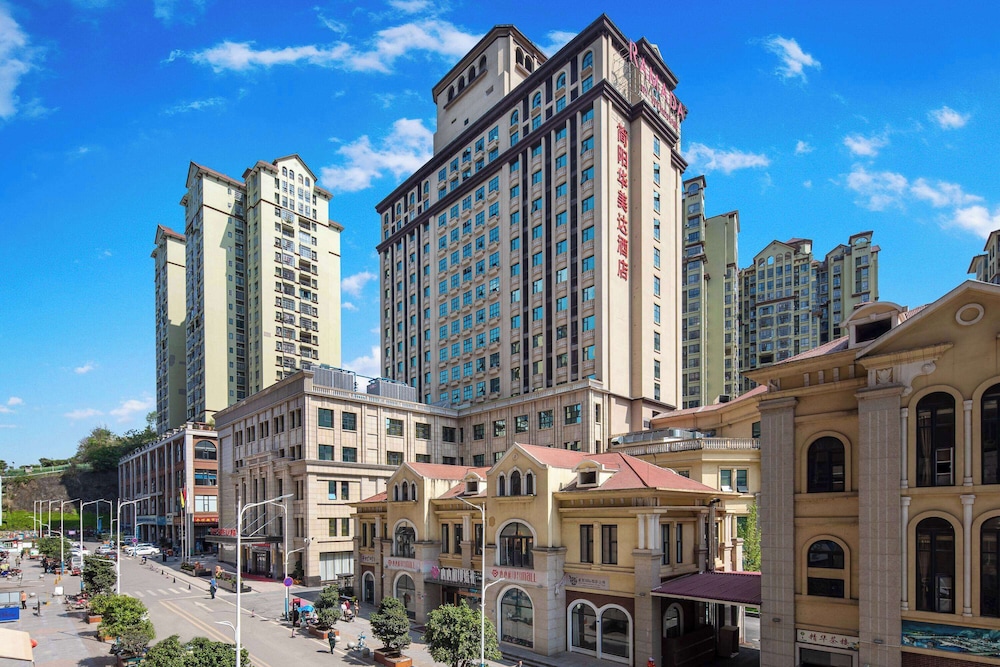 Ramada by Wyndham Jianyang 3/26