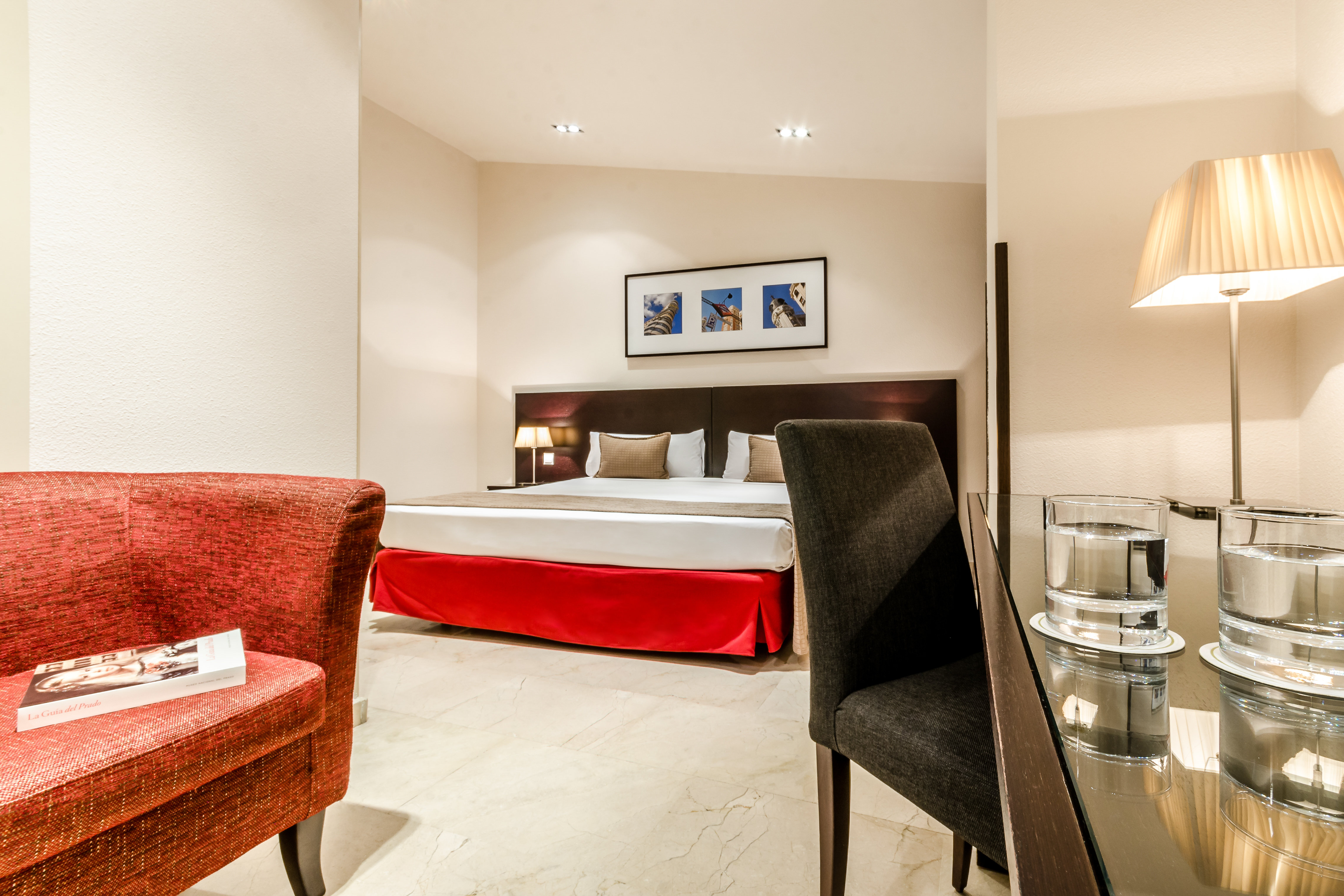 Exe Suites 33 28/55