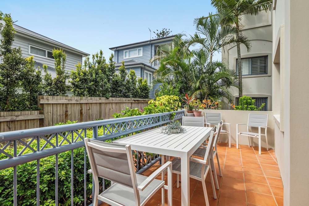 Bella Mare Beachside Apartments 61/77