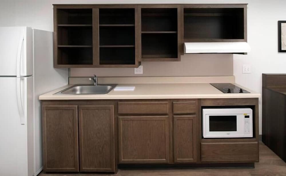 WoodSpring Suites Round Rock - Austin North 27/35