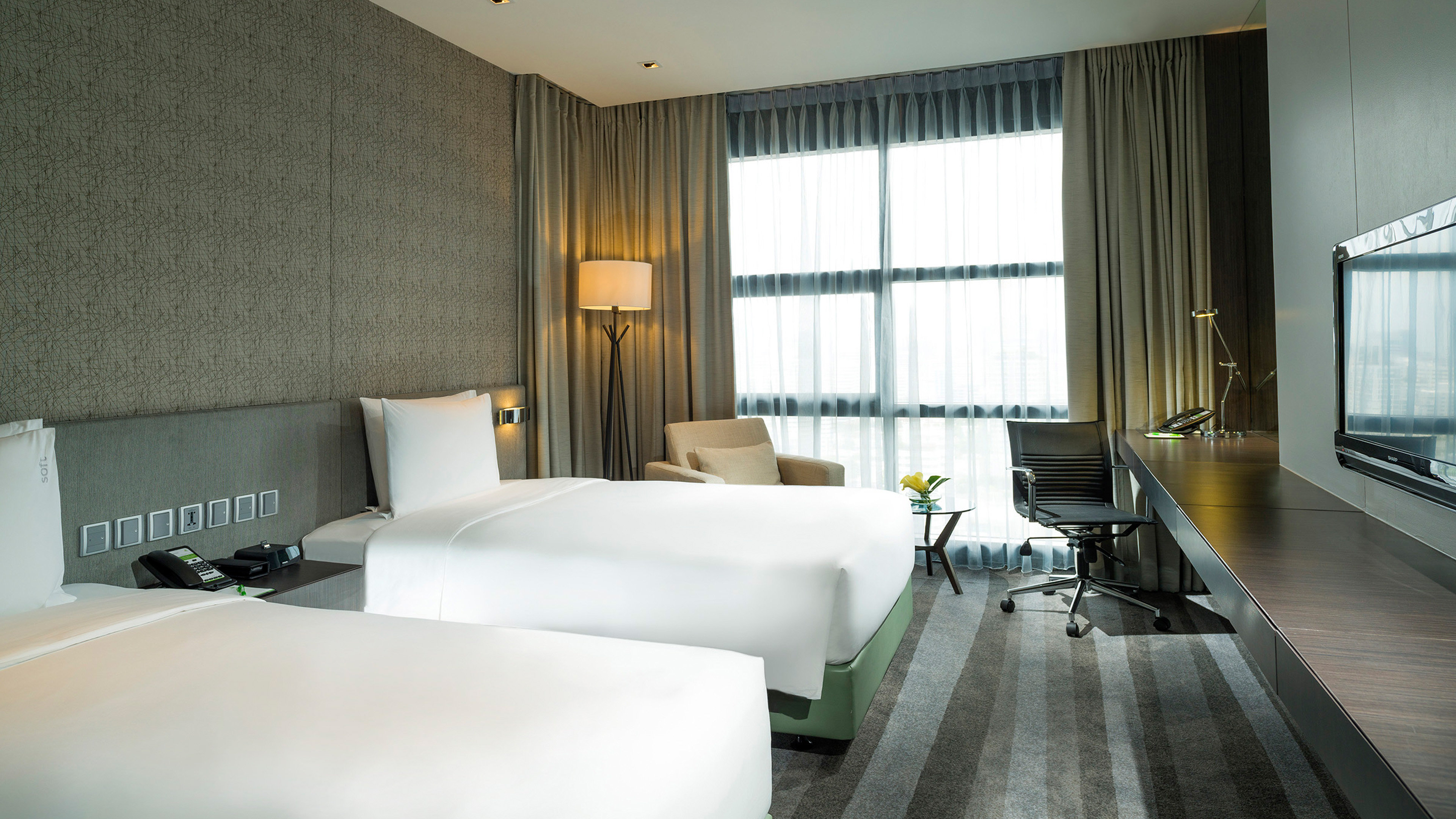 Holiday Inn Bangkok Sukhumvit 17/60