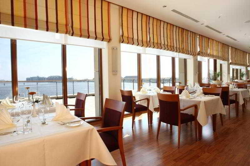 Atlantic Hotel Wilhelmshaven 44/55