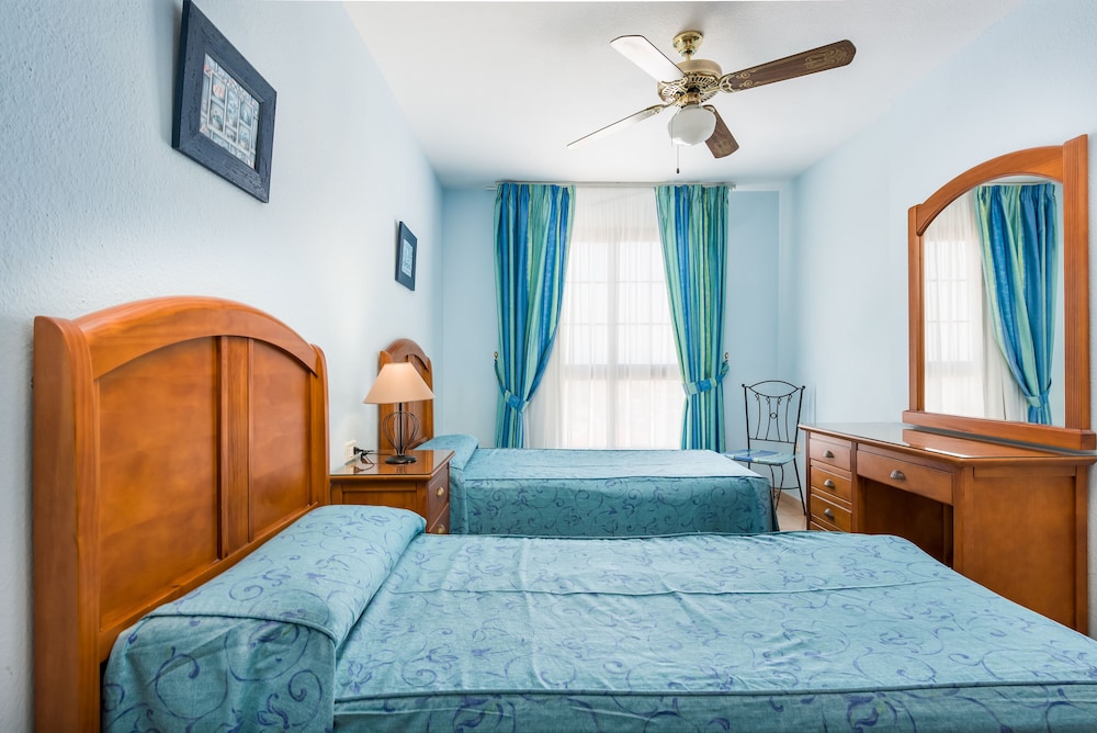 1 Bedroom, Club, Apartment
