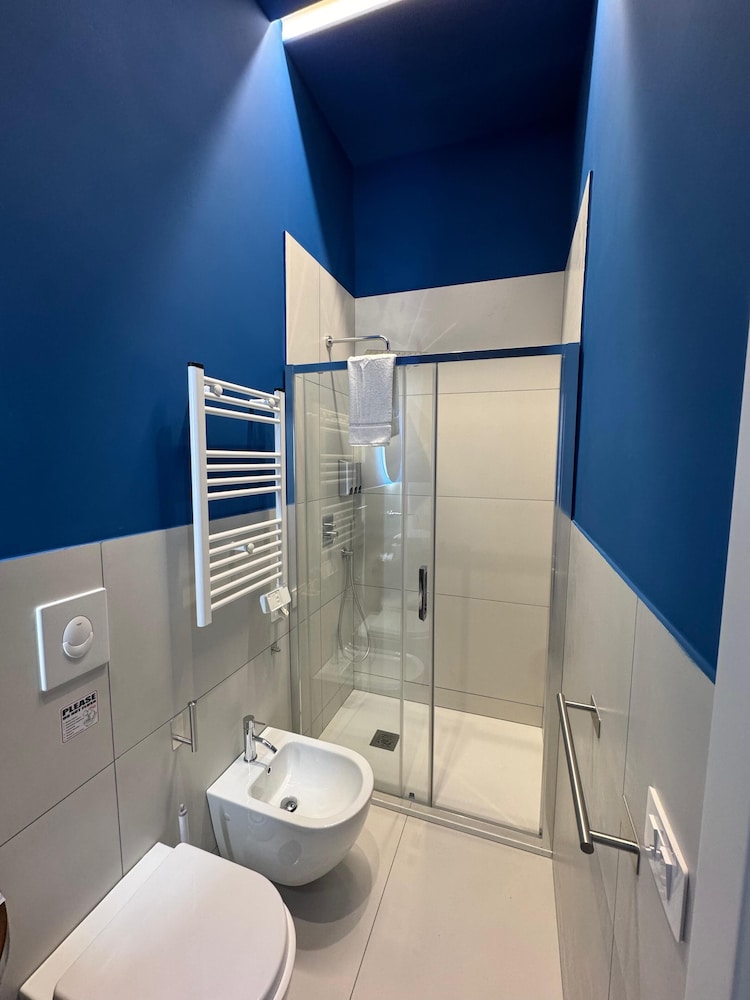Poerio Station Rooms & Apartment 49/50
