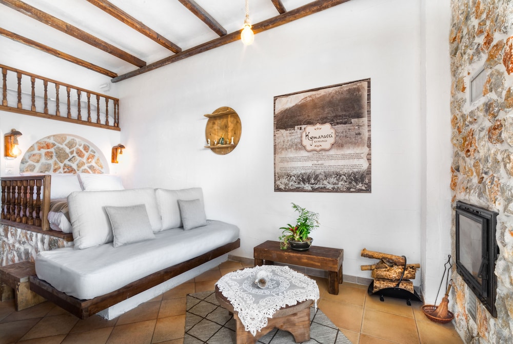 Limeri Traditional Guest House 29/50