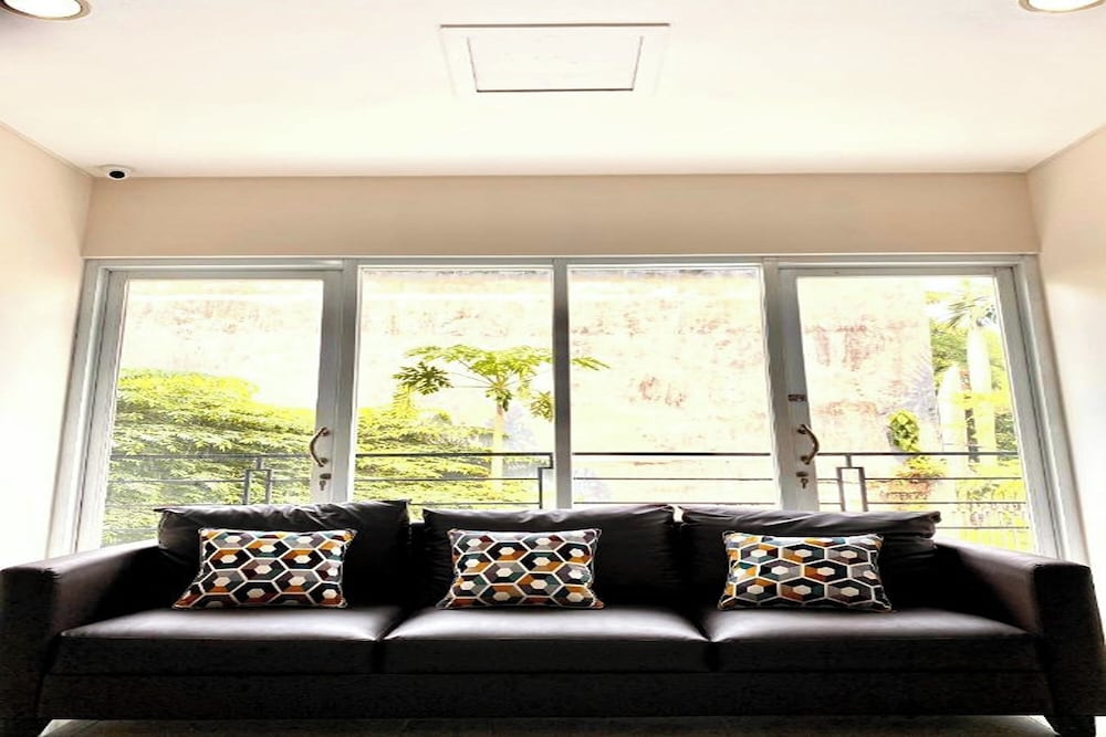 Behomy Corner 8 Lippo Karawaci by ZUZU 59/67